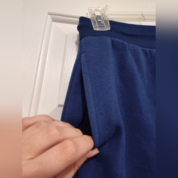 NWT - MTV Navy Joggers - Picture 4 of 11